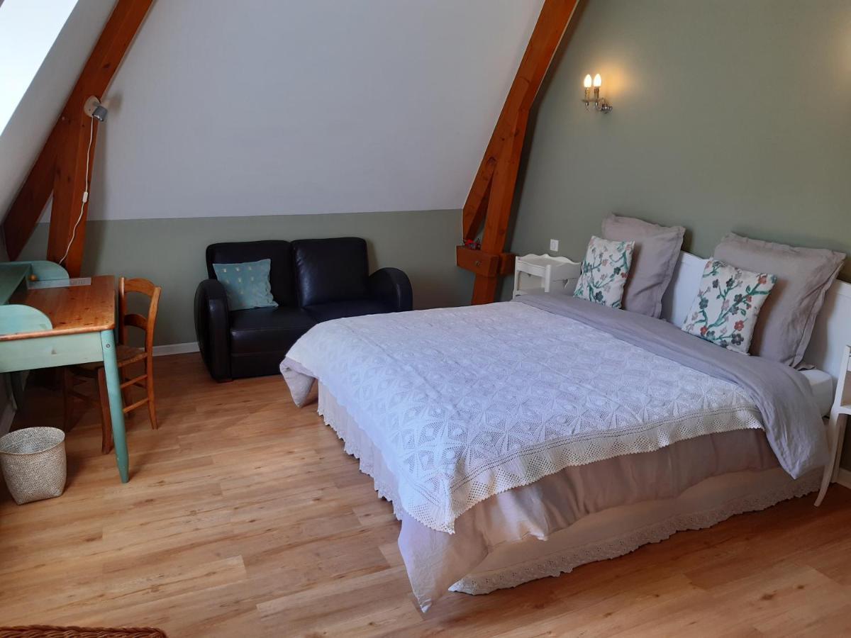 Les Fontenottes Bed & Breakfast Besançon Eksteriør bilde