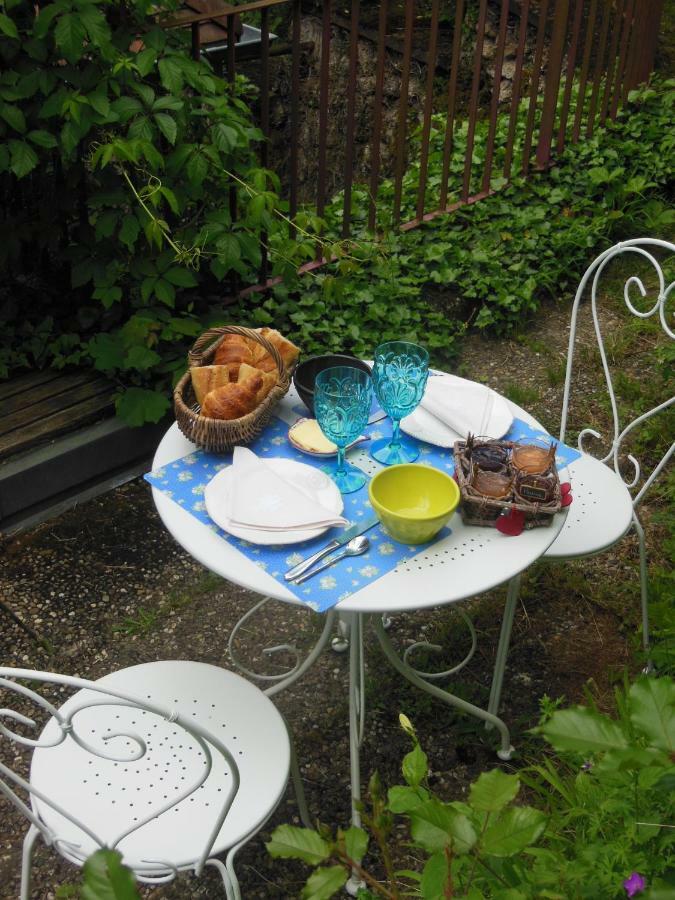Les Fontenottes Bed & Breakfast Besançon Eksteriør bilde